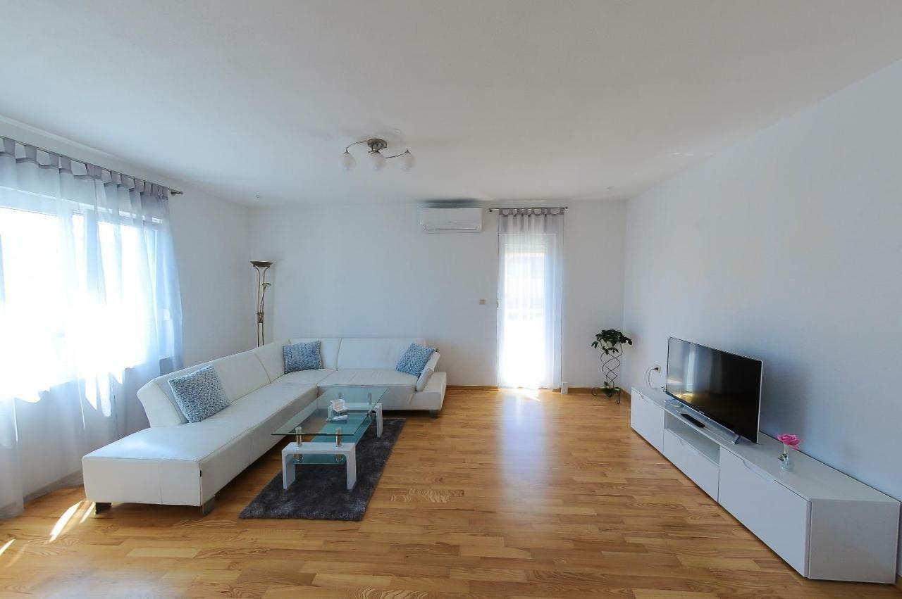 Apartment Neva Сплит Экстерьер фото